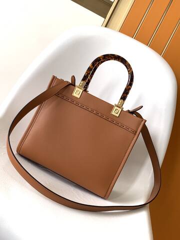 Fendi Brown 25x18x10cm shoulder bag Premium Replica