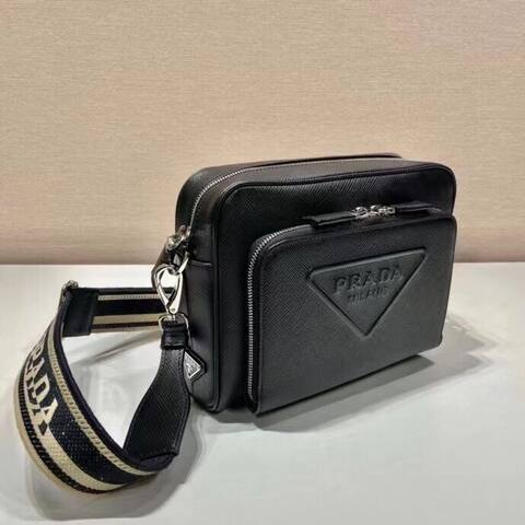 Prada Red shoulder bag 1 1 Replica