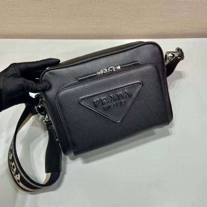 Prada Red shoulder bag — 1:1 Replica
