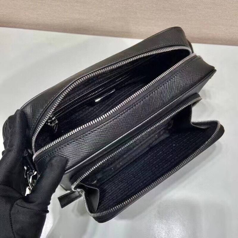Prada Red shoulder bag — 1:1 Replica