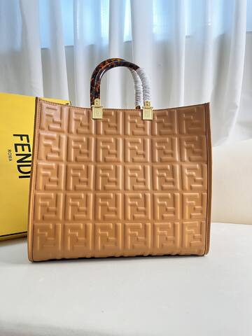 Fendi shoulder bag Top Quality Replica