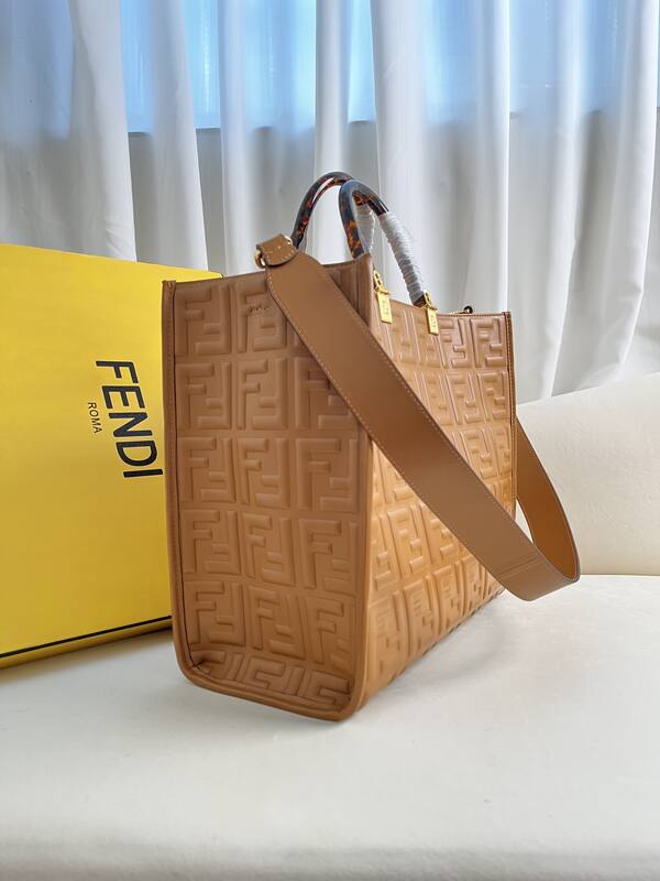 Fendi shoulder bag — Top Quality Replica