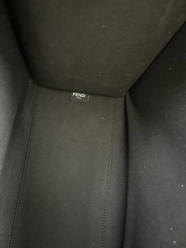 Fendi shoulder bag — 1:1 Replica