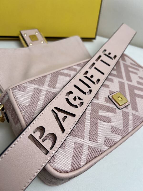 Fendi shoulder bag — Premium Replica
