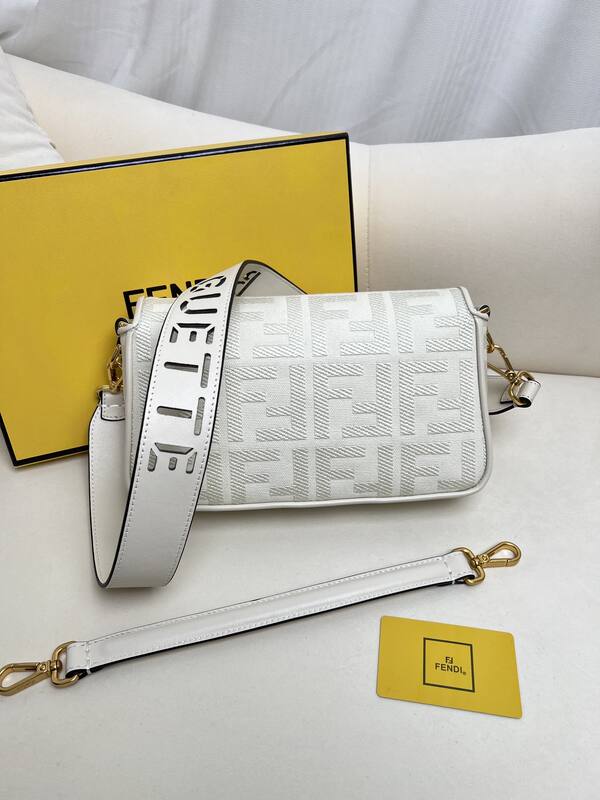 Fendi shoulder bag — 1:1 Replica