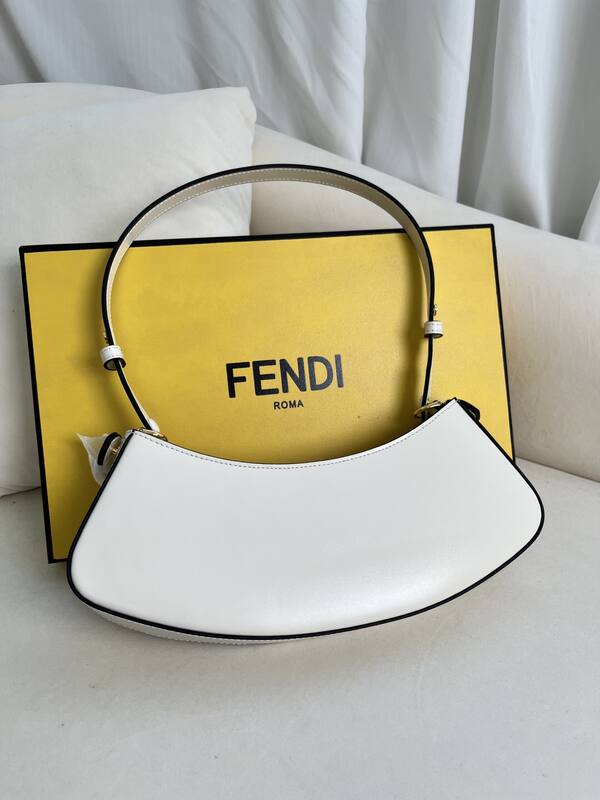 Fendi shoulder bag — 1:1 Replica