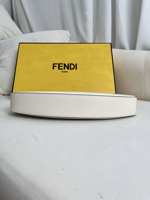 Fendi shoulder bag — 1:1 Replica