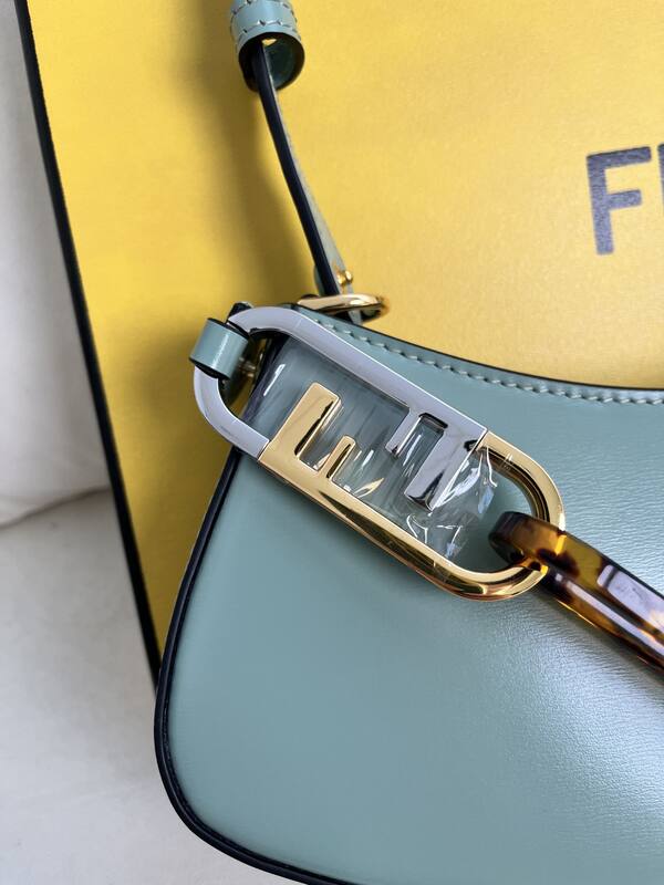 Fendi shoulder bag — AAA Quality Replica
