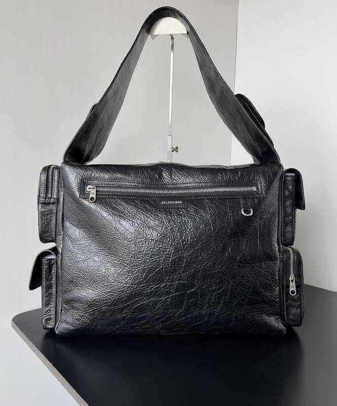 Balenciaga Black 40x30x16cm shoulder bag — 1:1 Replica