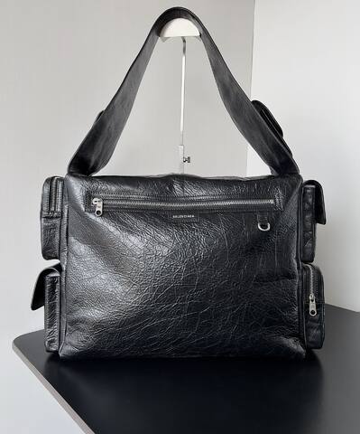 Balenciaga Black 40x30x16cm shoulder bag 1 1 Replica