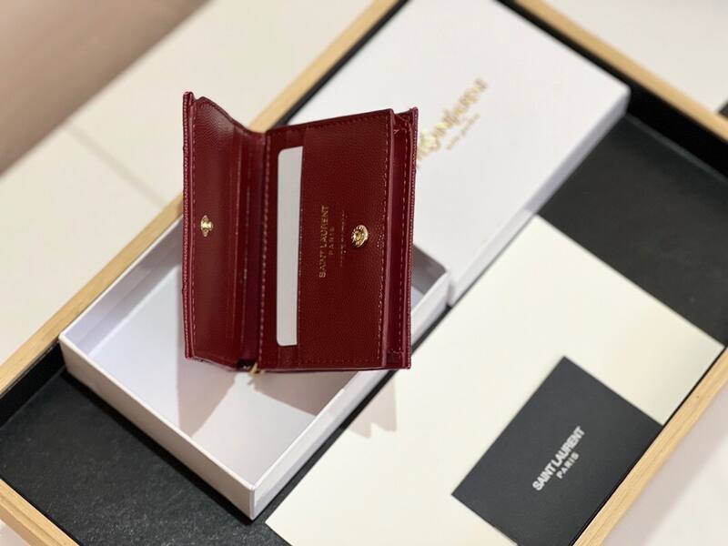 Yves Saint Laurent Black evening — AAA Quality Replica