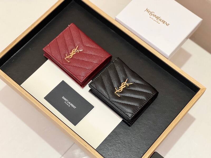 Yves Saint Laurent Black evening — AAA Quality Replica