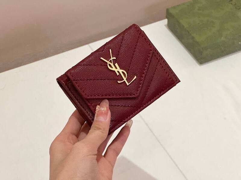 Yves Saint Laurent Wallet on Chain Black crossbody — Top Quality Replica