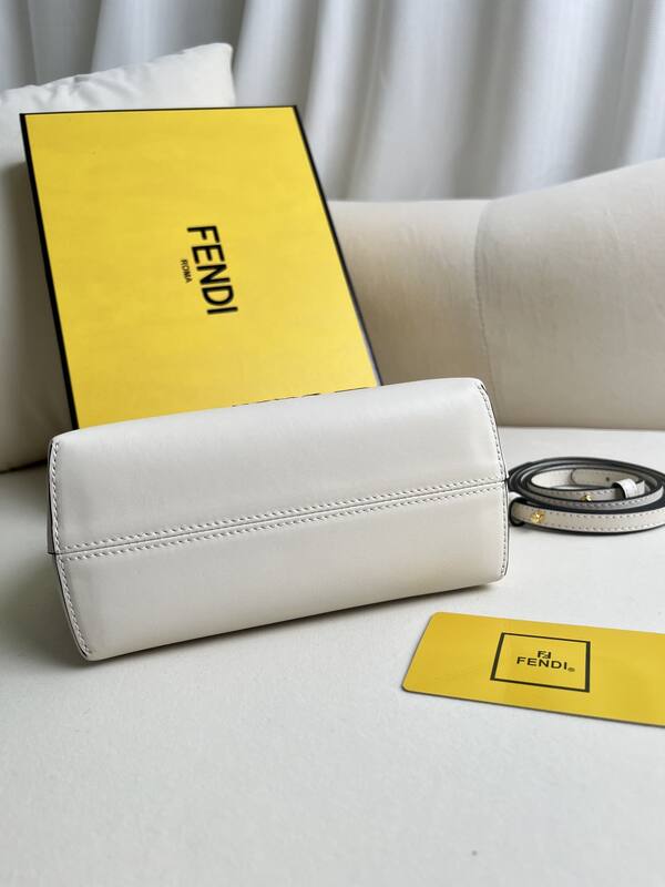 Fendi shoulder bag — Top Quality Replica