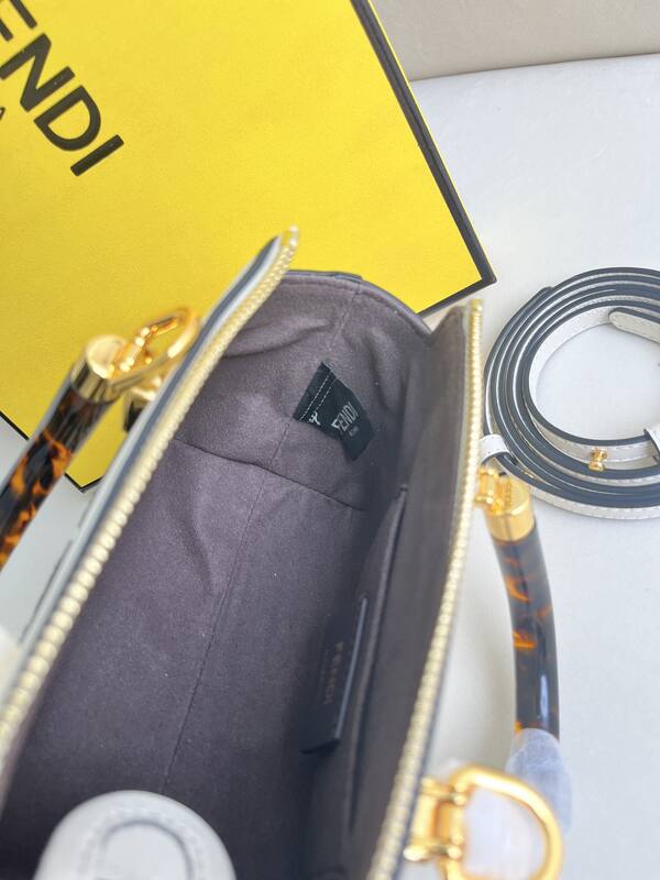 Fendi shoulder bag — Top Quality Replica