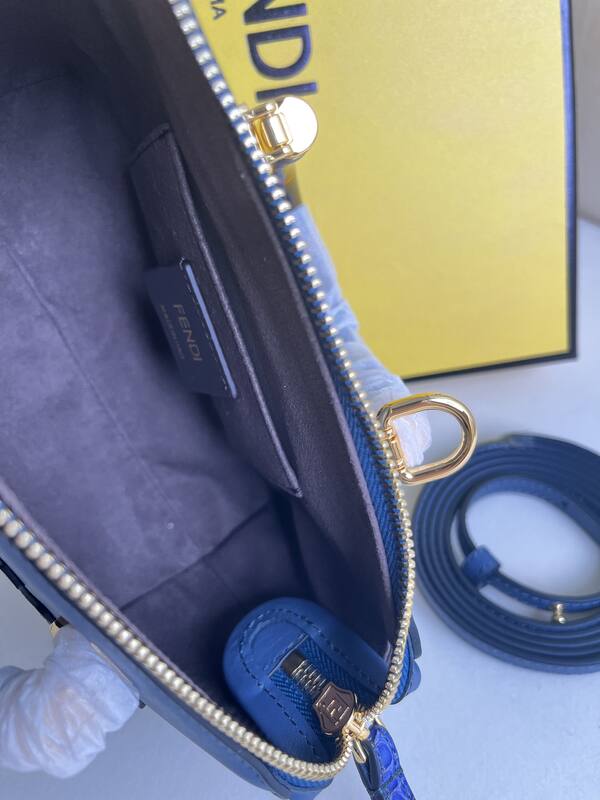 Fendi shoulder bag — AAA Quality Replica