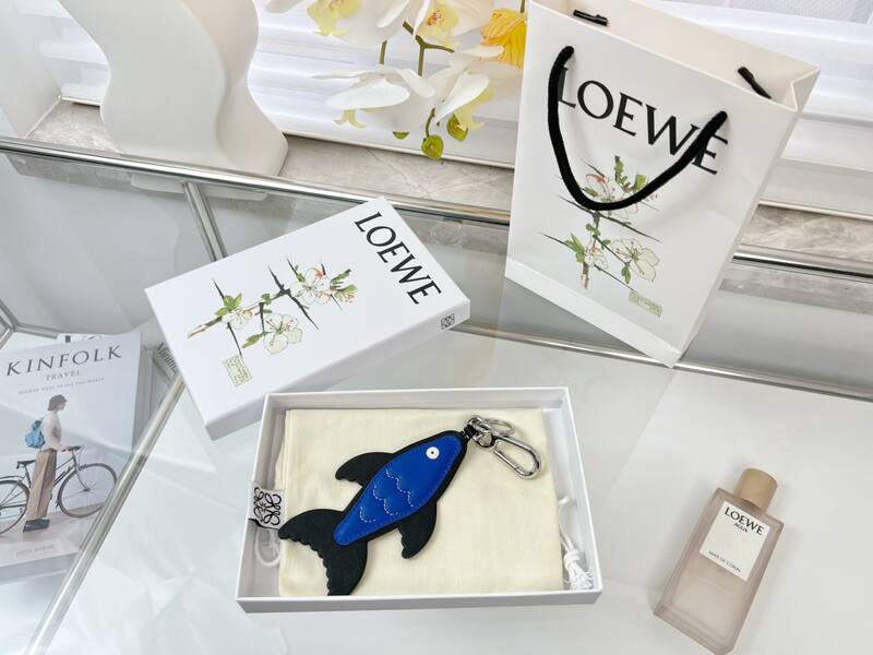 Loewe Black shoulder bag — Top Quality Replica