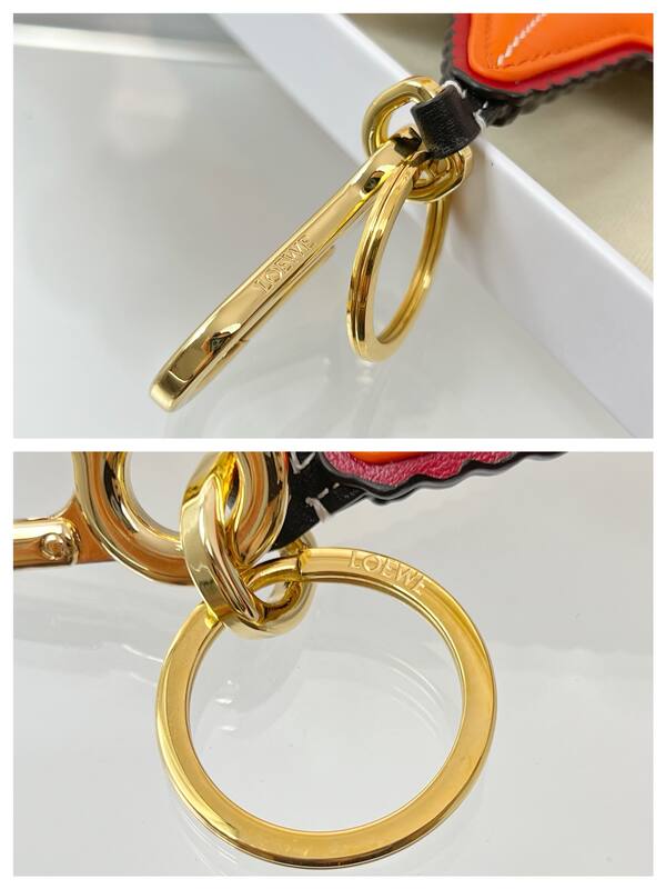 Loewe Red shoulder bag — Top Quality Replica