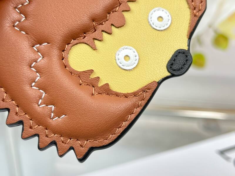Loewe Brown shoulder bag — Premium Replica