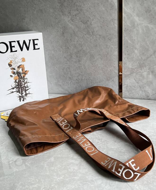 Loewe Brown shoulder bag — AAA Quality Replica