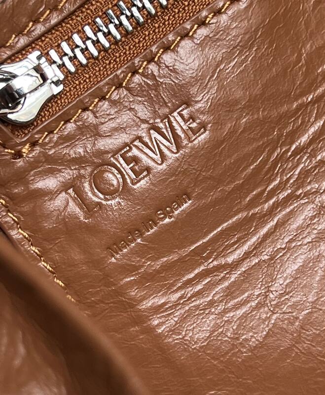 Loewe Brown shoulder bag — AAA Quality Replica