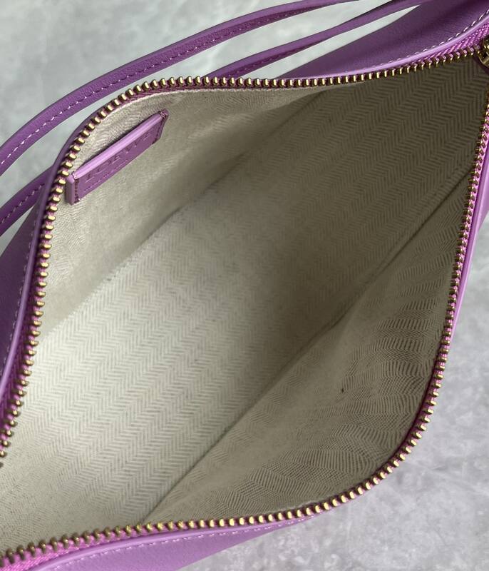 Loewe Calfskin 25x18x10cm shoulder bag — 1:1 Replica