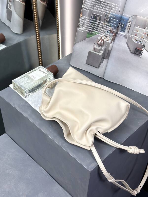 Loewe Beige shoulder bag — Premium Replica