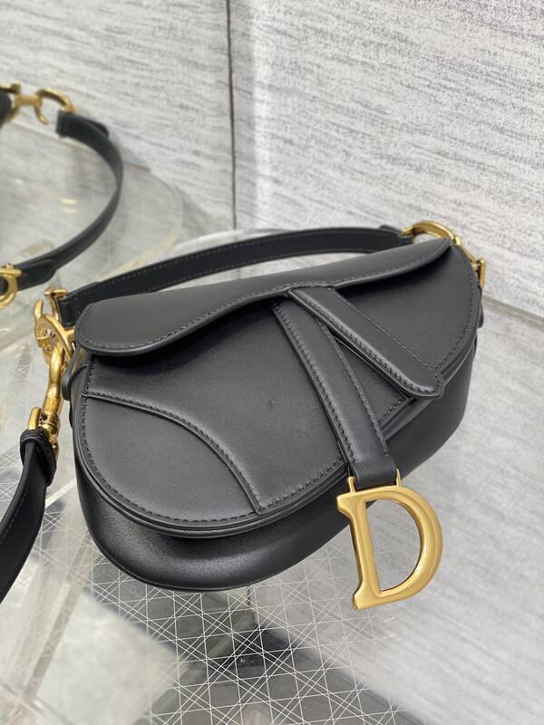Dior Saddle Black shoulder — Top Quality Replica