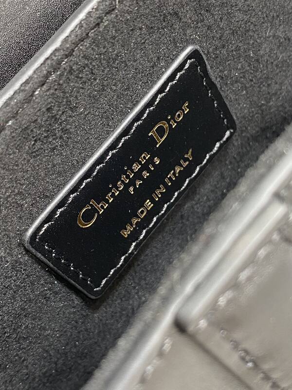 Dior Saddle Black shoulder — Top Quality Replica