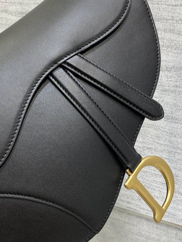 Dior Saddle Black crossbody — AAA Quality Replica