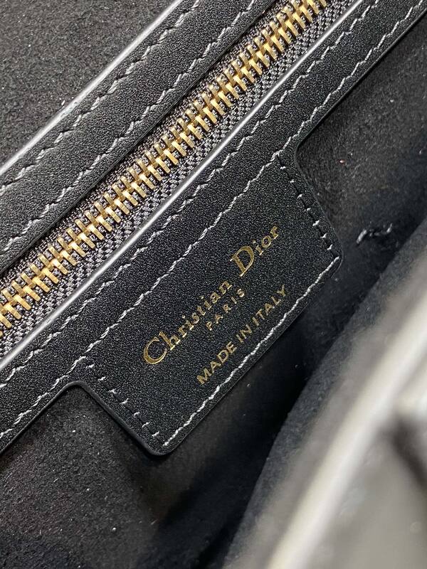Dior Saddle Black crossbody — AAA Quality Replica