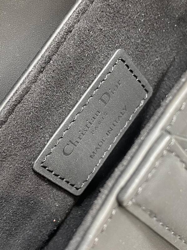 Dior Saddle Black shoulder — Premium Replica
