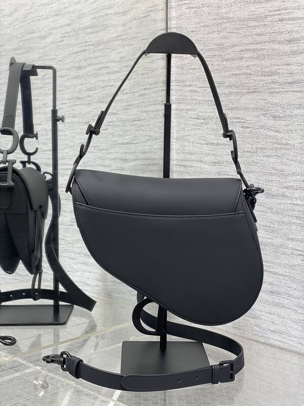Dior Saddle Black shoulder — 1:1 Replica