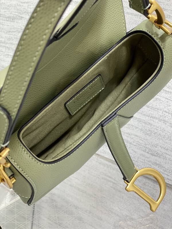 Dior Saddle Green crossbody — Premium Replica