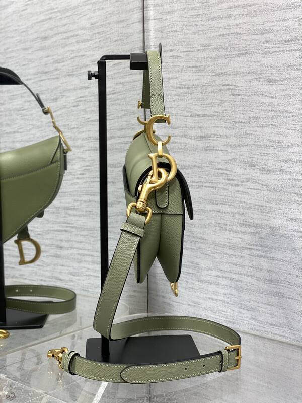 Dior Saddle Green crossbody — Premium Replica