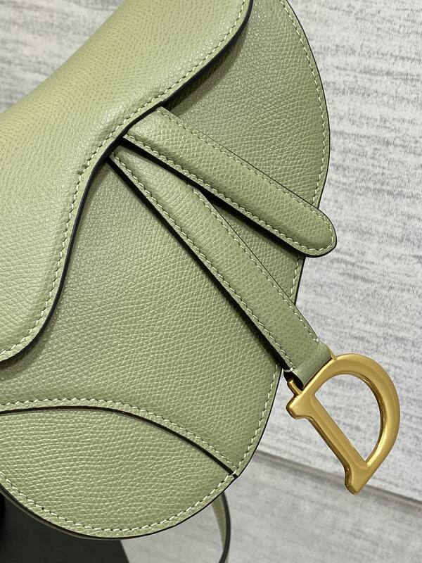 Dior Saddle Green crossbody — Premium Replica