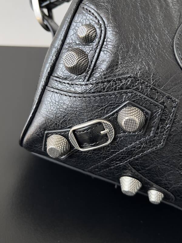 Balenciaga Le Cagole Black shoulder bag — Top Quality Replica
