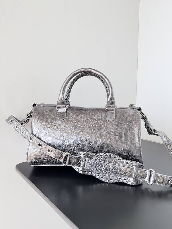Balenciaga Le Cagole Silver shoulder bag — Top Quality Replica