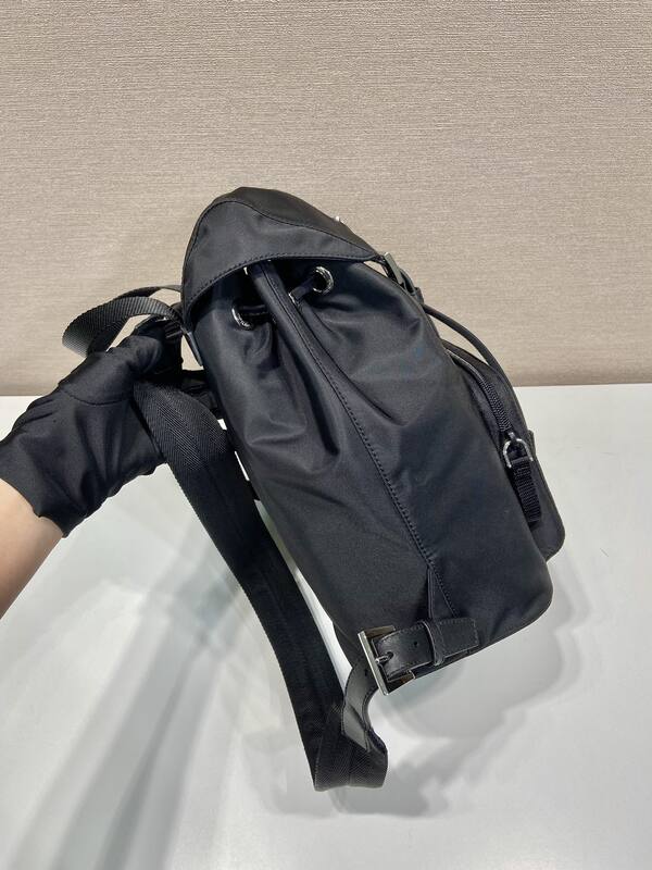Prada Black shoulder bag — Top Quality Replica