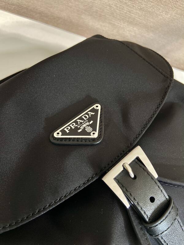 Prada Black shoulder bag — Top Quality Replica