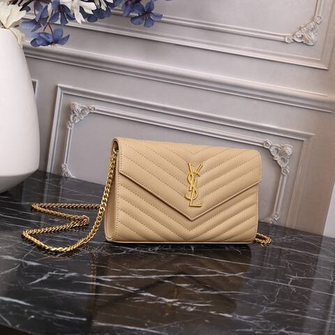 YSL Monogram Envelope Beige 22x15x6cm crossbody 1 1 Replica