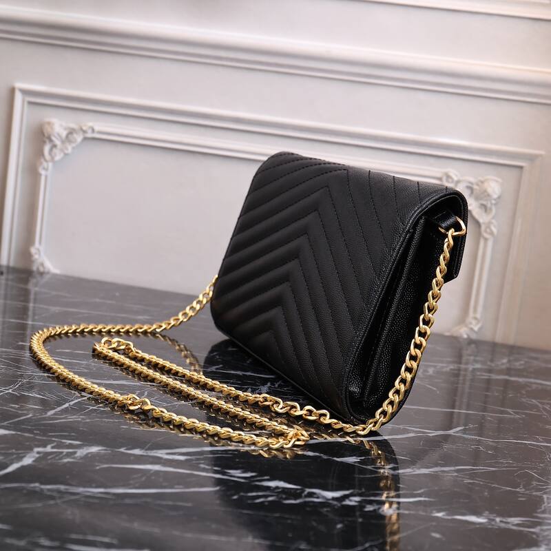 Saint Laurent Envelope Black 22x15x6cm crossbody — Top Quality Replica