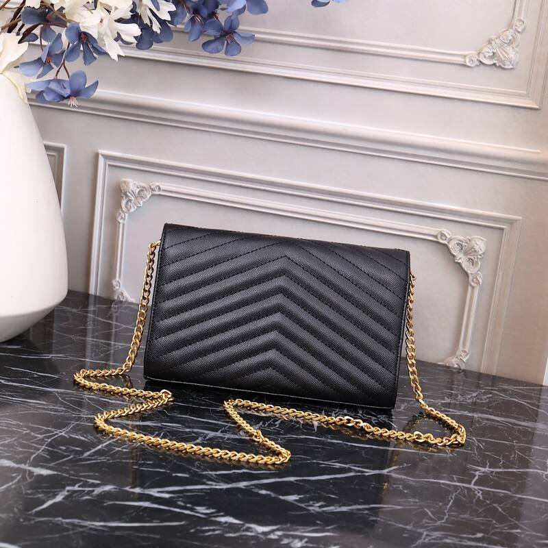 Saint Laurent Envelope Black 22x15x6cm crossbody — Top Quality Replica
