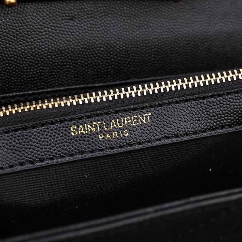 Saint Laurent Envelope Black 22x15x6cm crossbody — Top Quality Replica