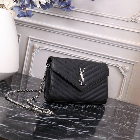 Saint Laurent Monogram Envelope Chain Wallet Black 22x15x6cm crossbody AAA Quality Replica