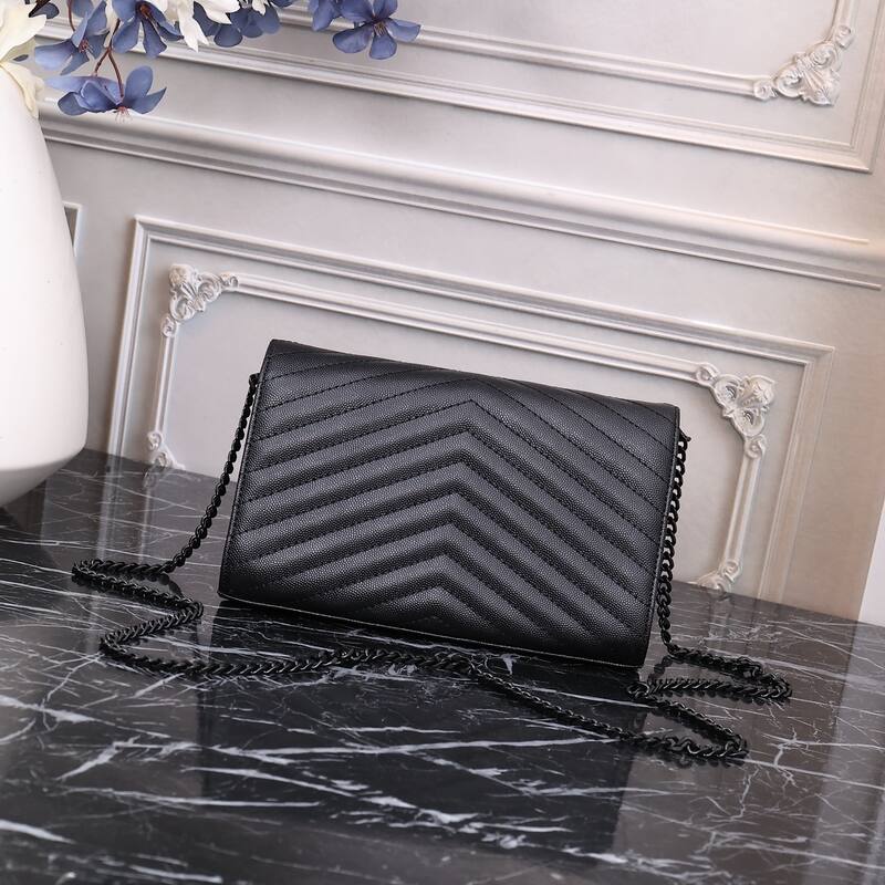 YSL LouLou Black 22x15x6cm crossbody — 1:1 Replica