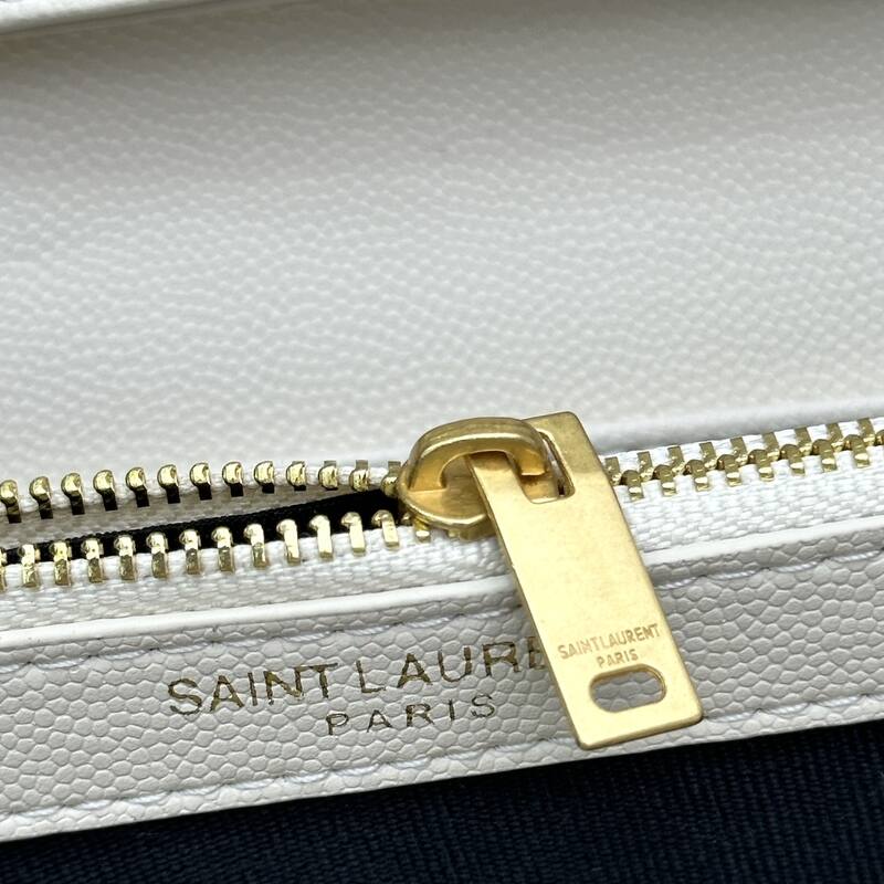 Saint Laurent Envelope Wallet on Chain Cream 22x15x6cm crossbody — Top Quality Replica