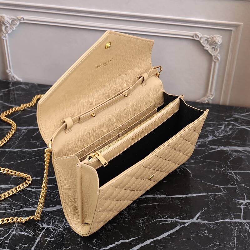 Saint Laurent Envelope Chain Wallet Beige 22x15x6cm crossbody — Premium Replica