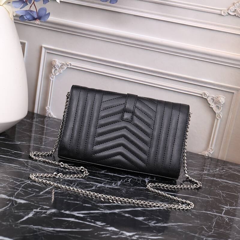 YSL LouLou Black 22x15x6cm crossbody — 1:1 Replica
