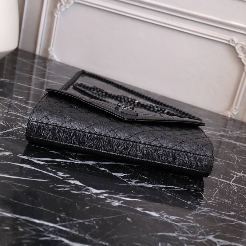 Saint Laurent Envelope Black 22x15x6cm crossbody — Premium Replica